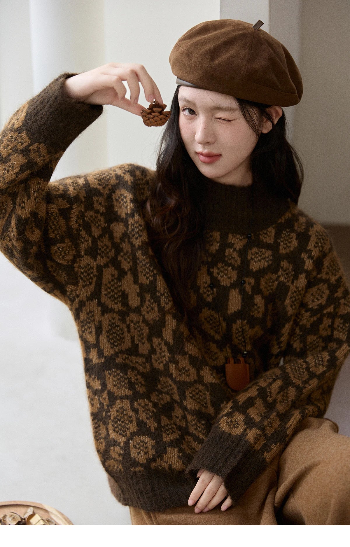 Mishow Color Block Leopard Jacquard Half Turtleneck Sweater MXE91Z2839