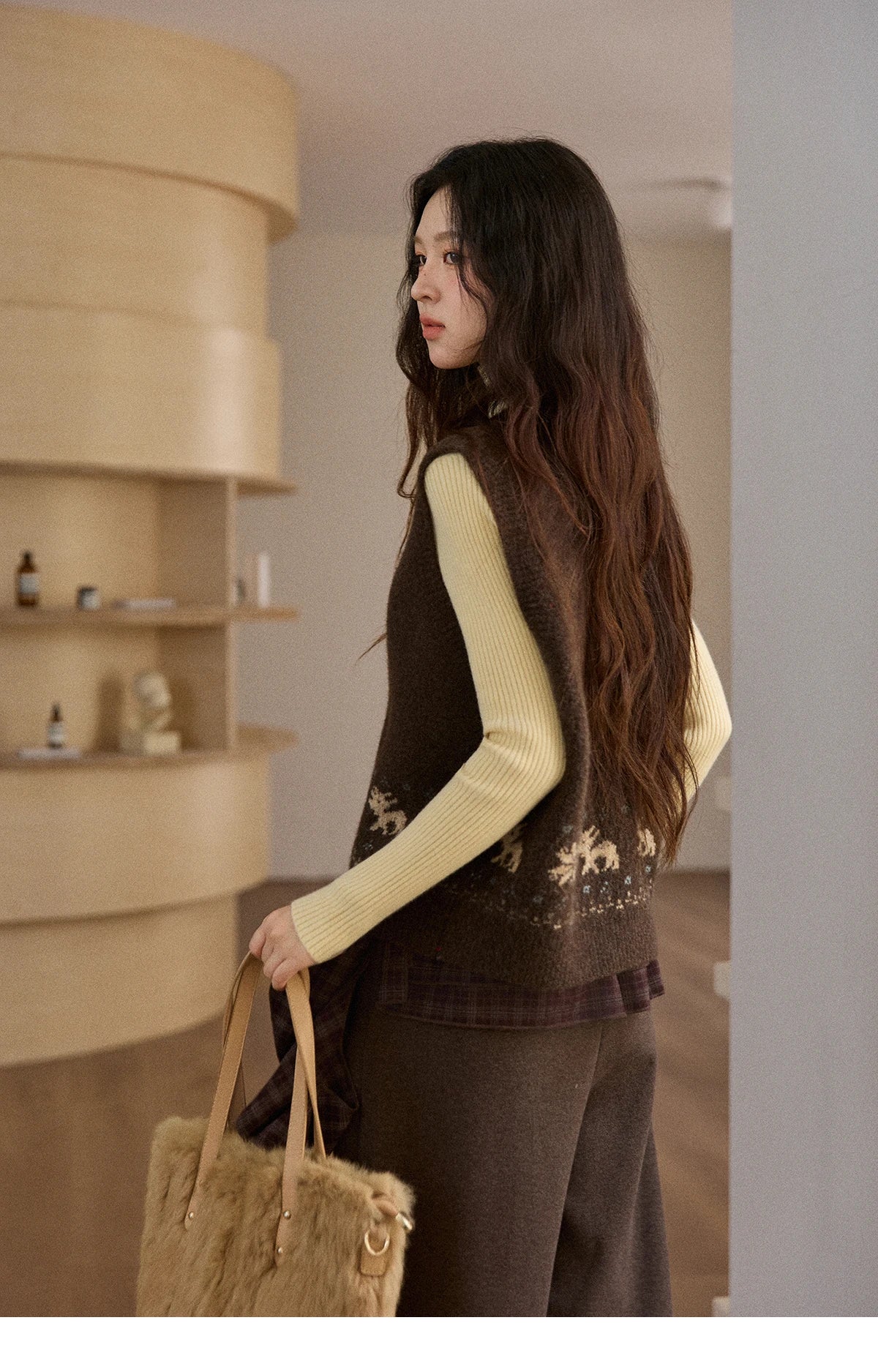 Mishow Retro Brown Jacquard V-Neck Sweater Vest MXE86Z2659