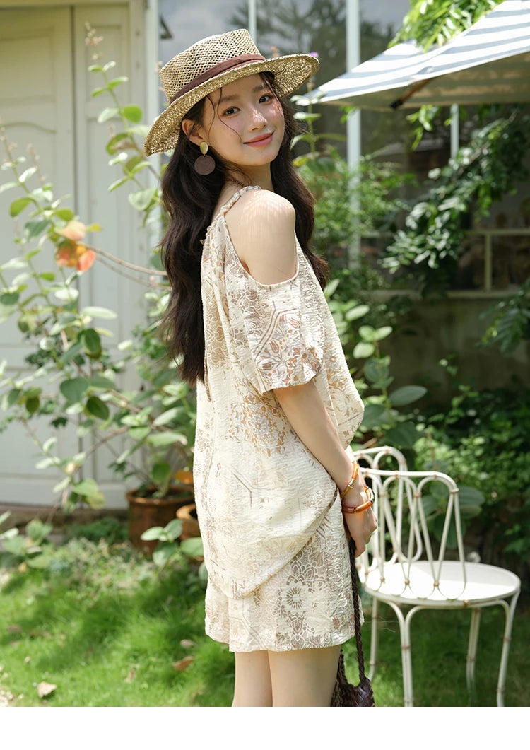 Mishow Bohemian Print Top & Beaded Tassel Drawstring Shorts Set MXE39T0723
