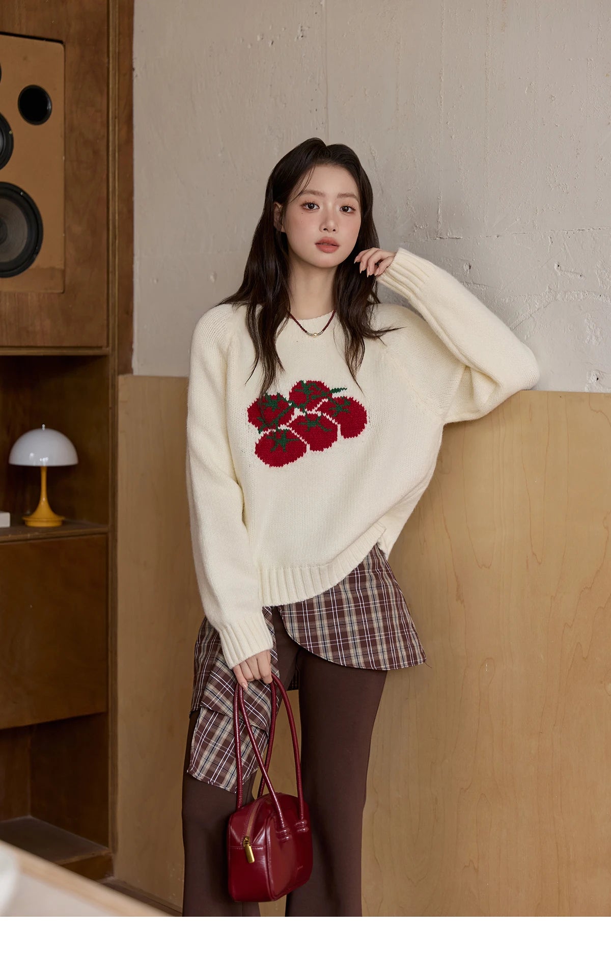 Mishow Off-White Tomato Jacquard Loose Pullover MXE51Z2692