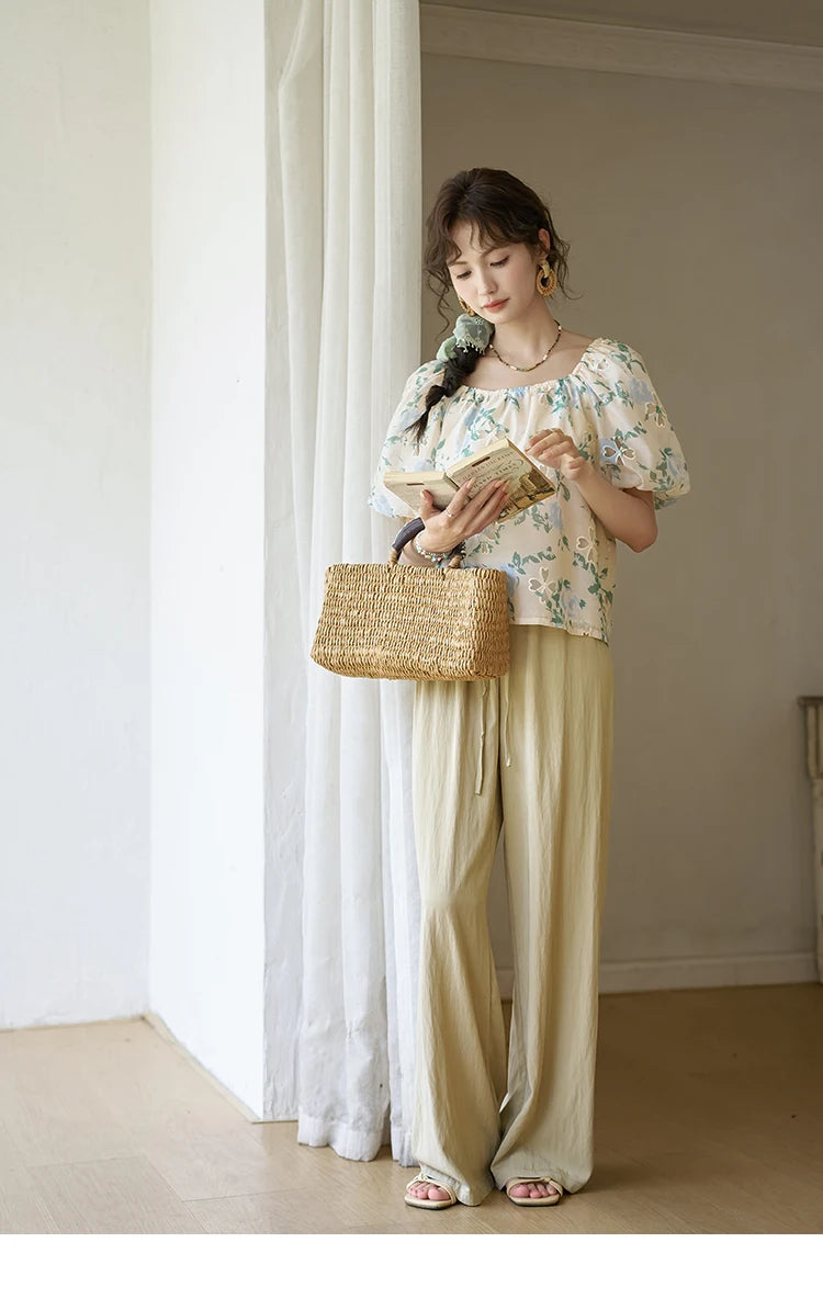 MISHOW Floral Hollow Blouse Square Collar Puff Sleeve MXD29X1602