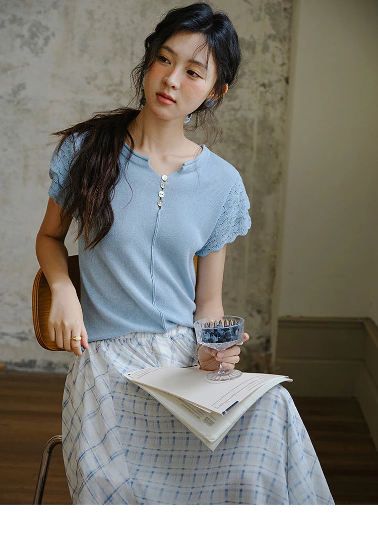 Mishow Blue Button O-Neck Wool Tee MXE34Z1262