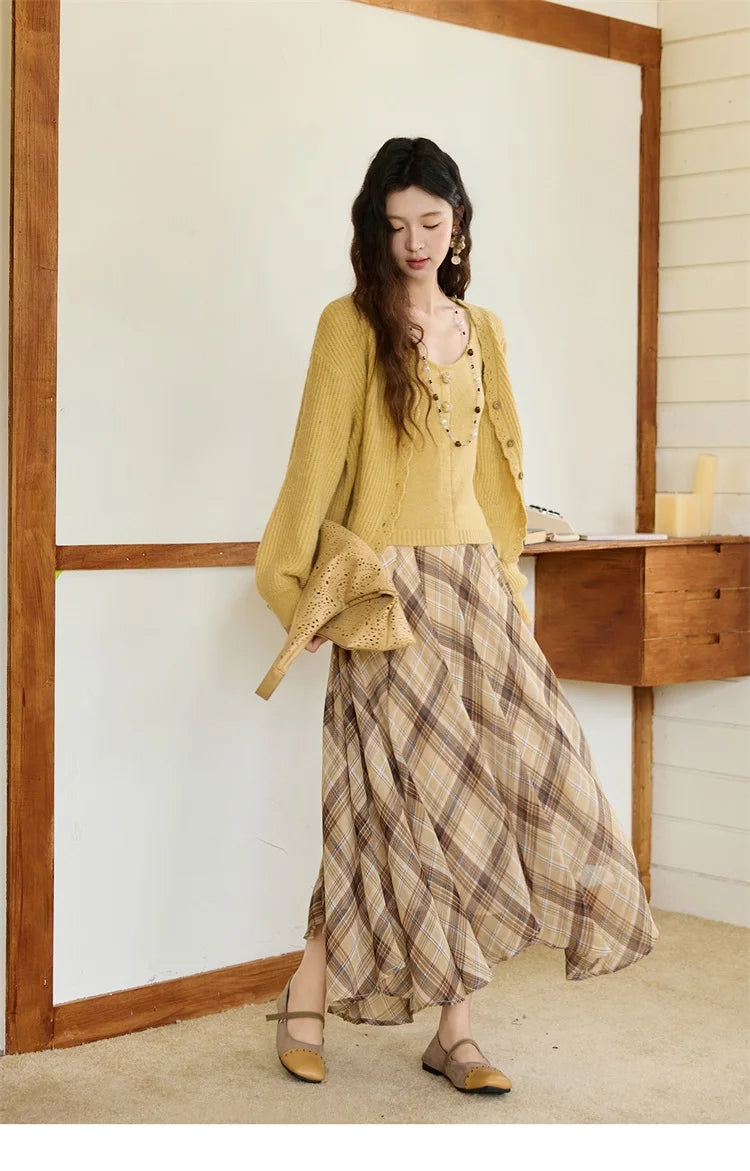 Mishow Yellow V-Neck Cardigan & Slim Camisole Set MXE45T0742