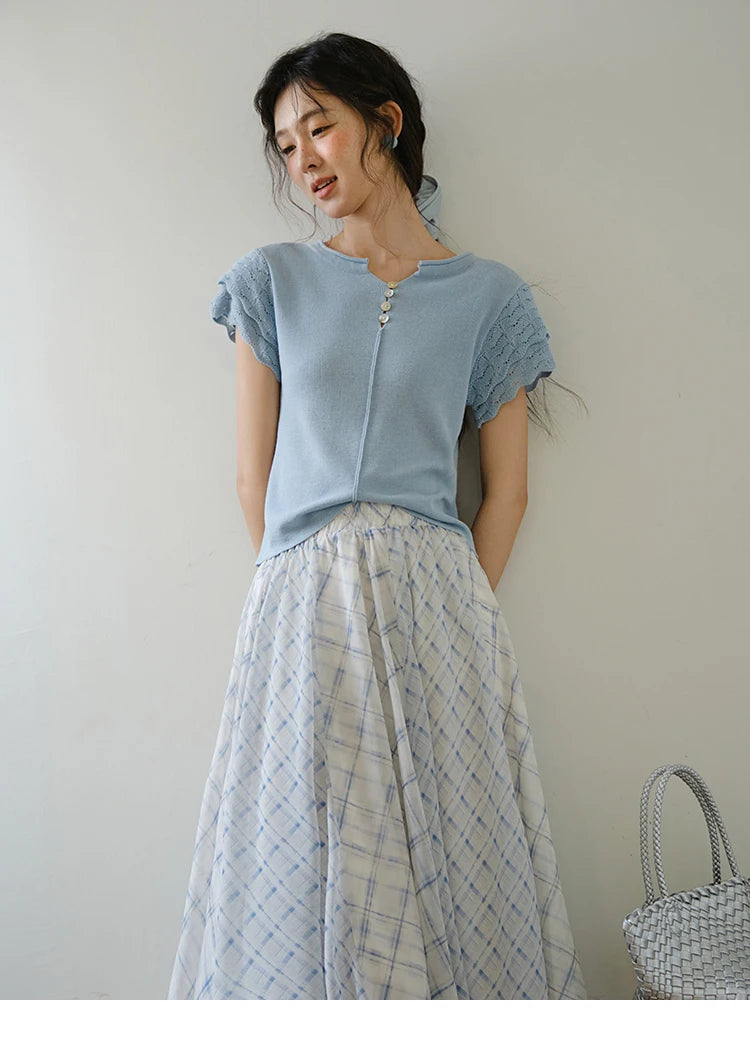 Mishow Blue Button O-Neck Wool Tee MXE34Z1262