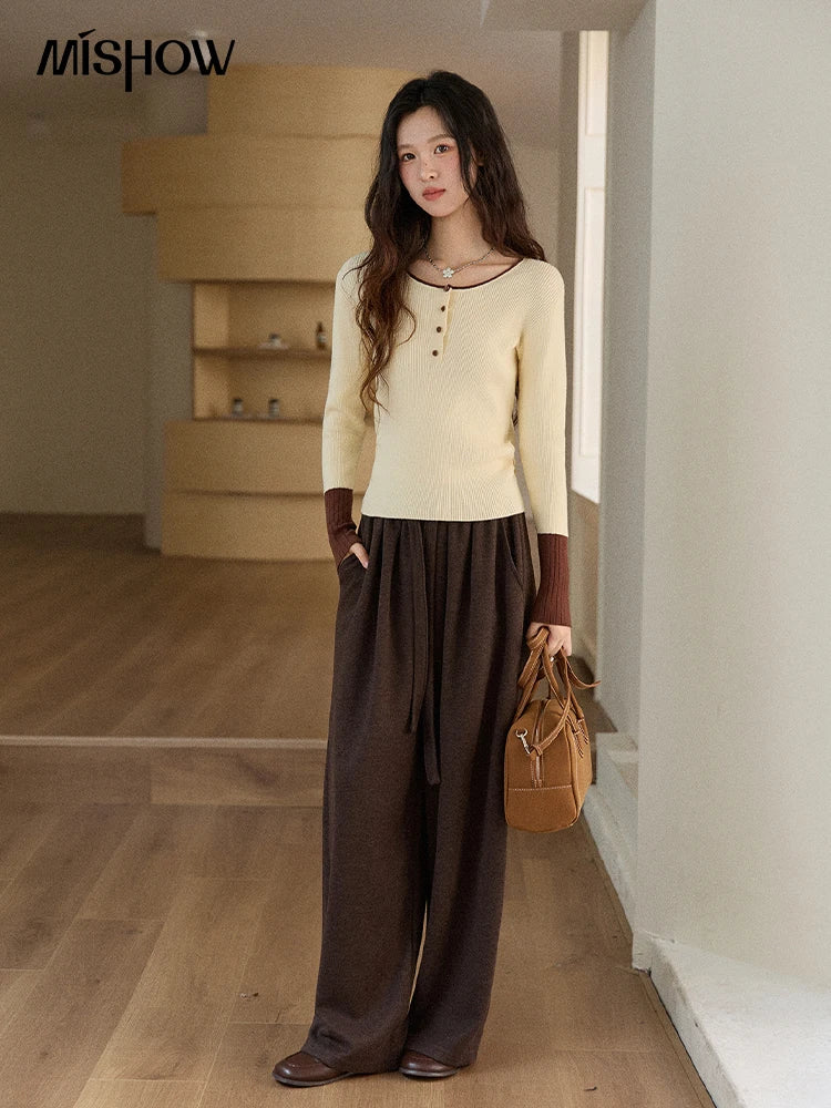 Mishow Retro Contrast Color Crew Neck Sweater MXE89Z2639