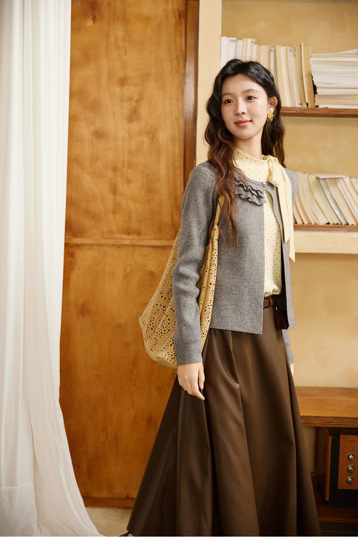 Mishow Gray Ruffled Collar Floral Yarn Cardigan MXE45Z1378