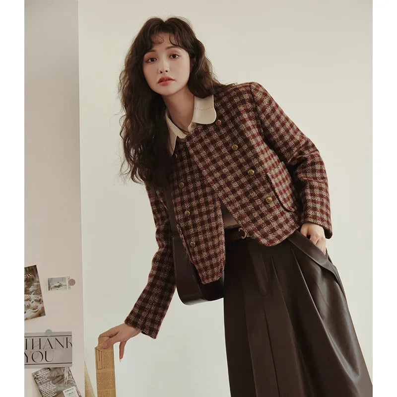 Mishow Vintage French Crop Plaid Woolen Top MXC48W0175