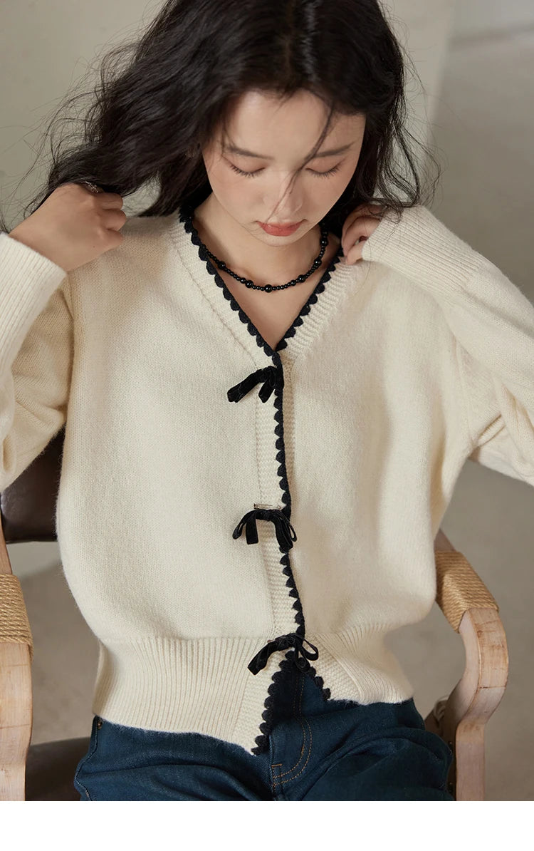 Mishow V-Neck Bow Detail French Cardigan MXD34Z0938