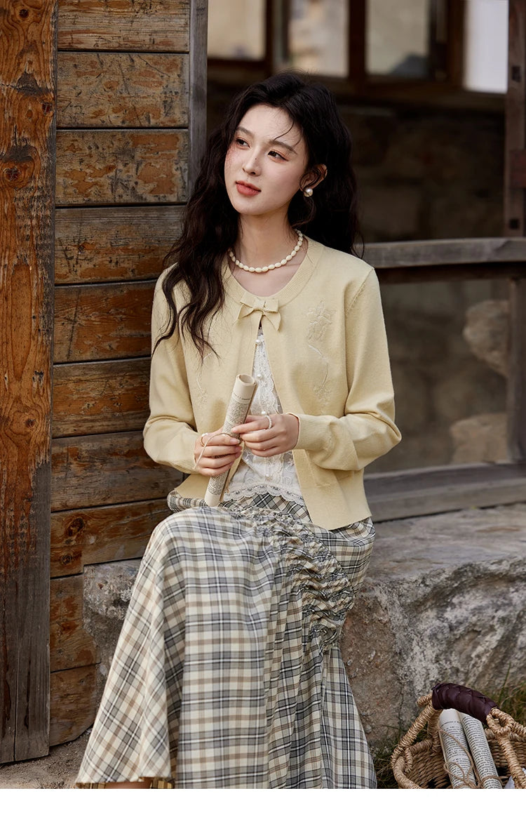 Mishow Iris Embroidery Bow Detail Cardigan MXE13Z1142