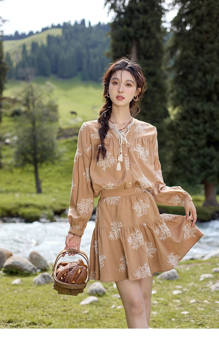 Mishow French Jacquard Tassel Lace Up Top & Flower Bud Skirt Set MXD41X1636