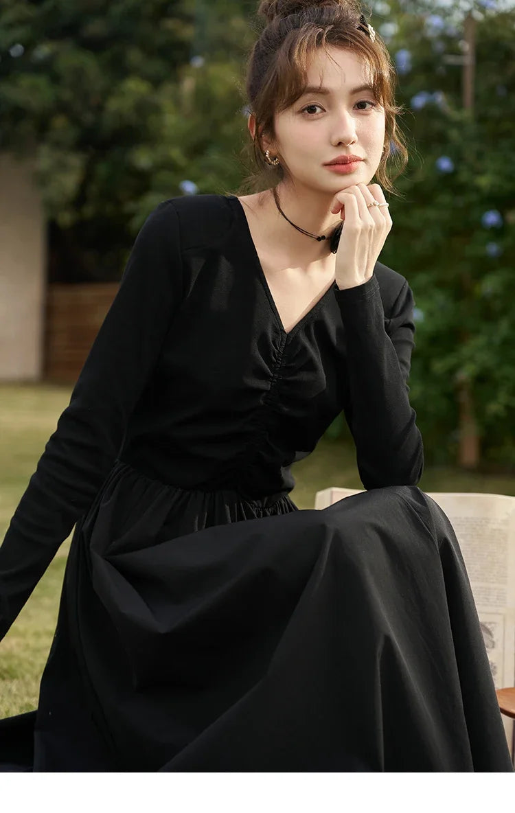 Mishow Black Knitted Smocked V-Neck Dress MXC59L1640