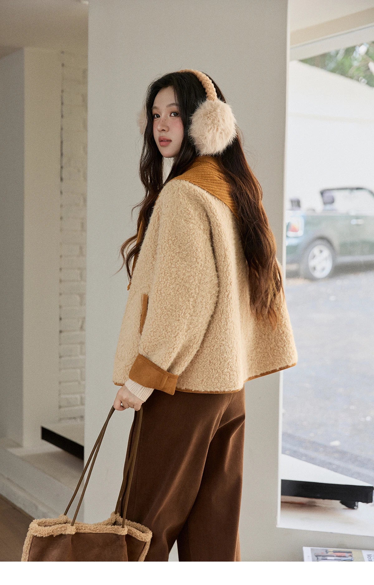 Mishow Lamb Wool Jacket with Color Block Knitted Shawl MXE91W0969