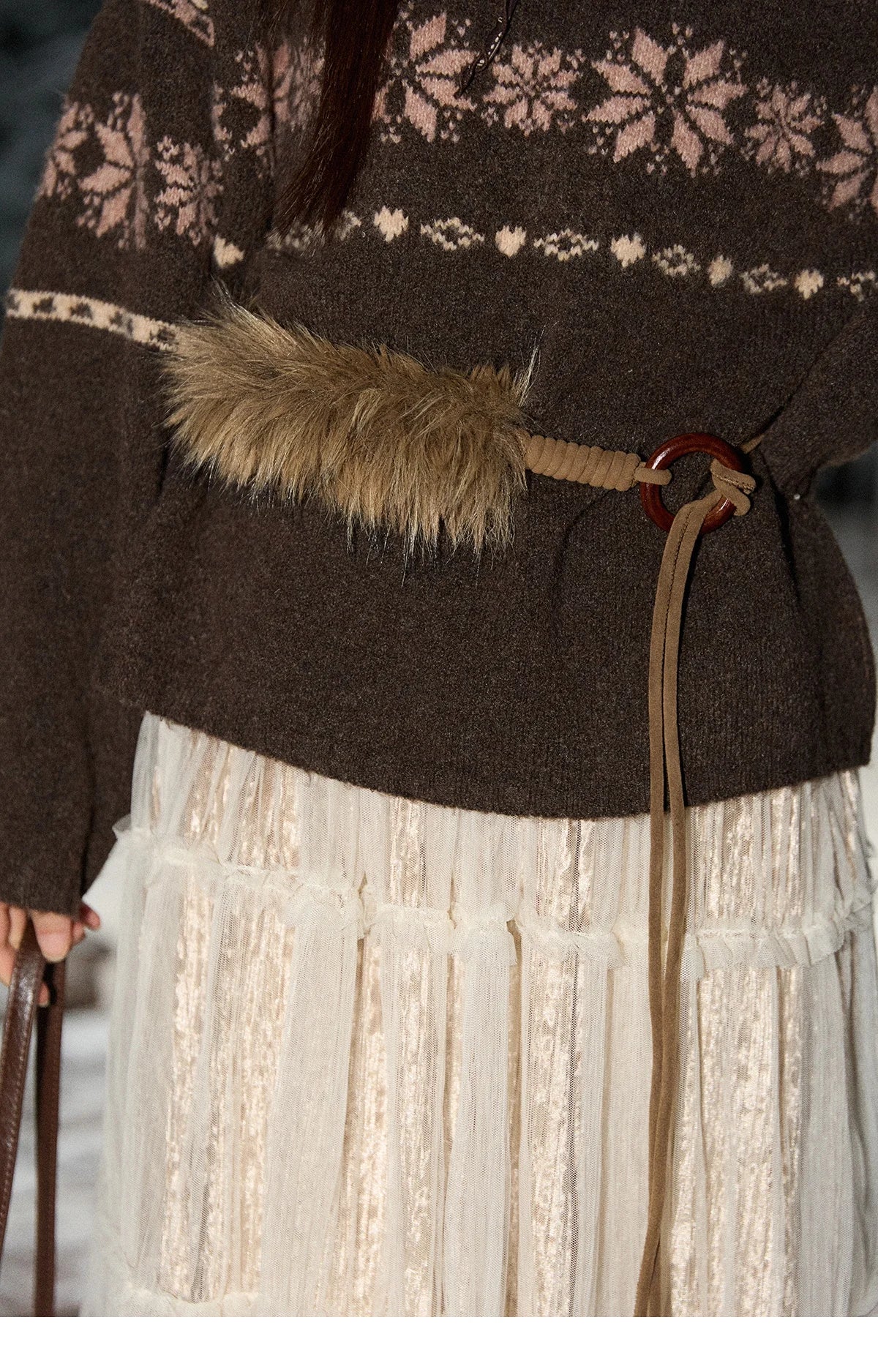Mishow Brown Snowflake Jacquard Crew Neck Pullover MXE86Z2655