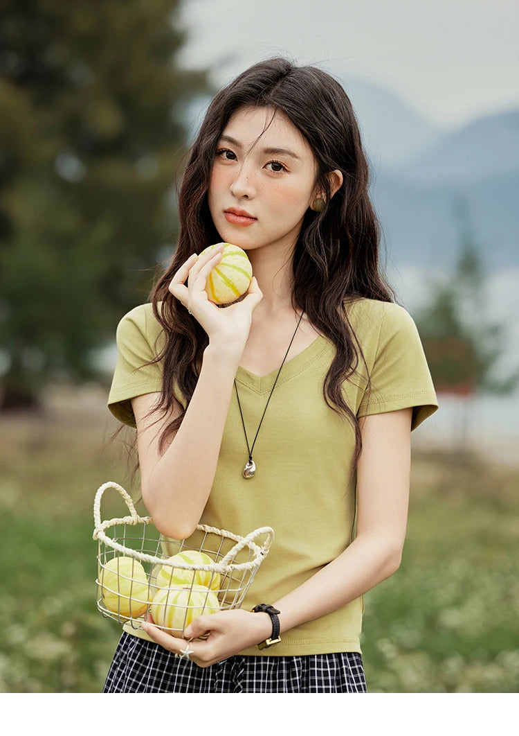 Mishow Solid V-Neck Slim Cotton Tee MXE33T0519