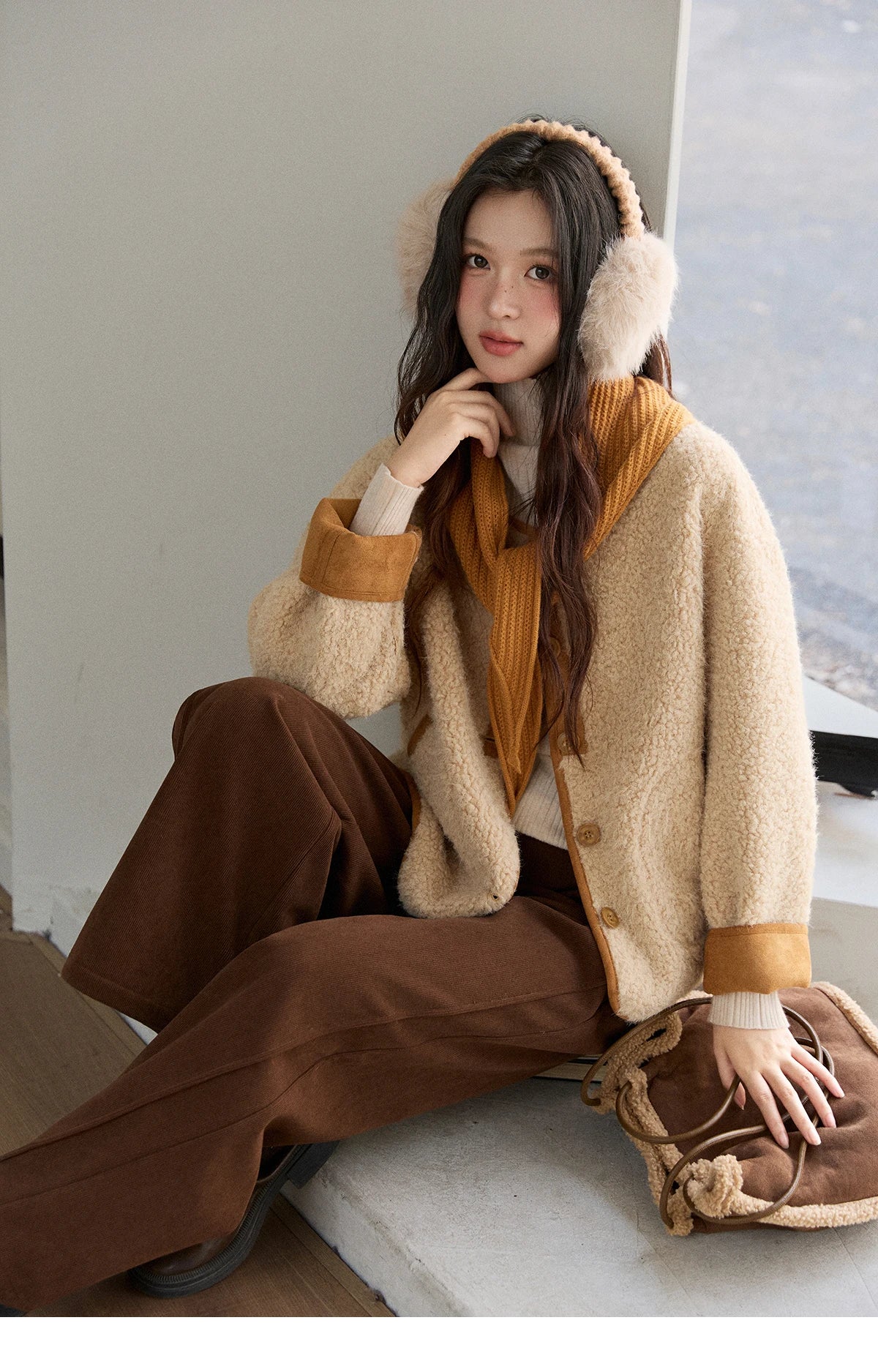 Mishow Lamb Wool Jacket with Color Block Knitted Shawl MXE91W0969