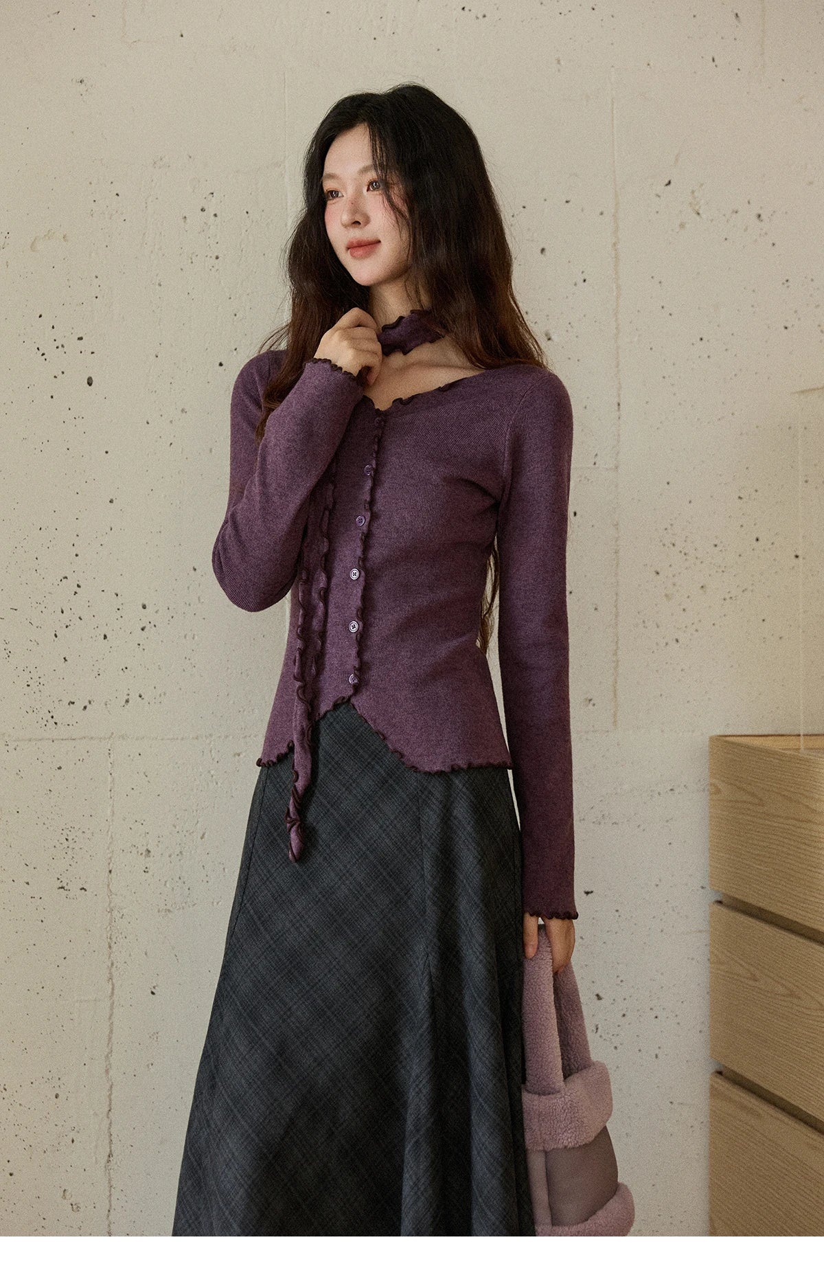 Mishow Ruffled Edge V-Neck Ribbon Knit Pullover MXE86Z2728