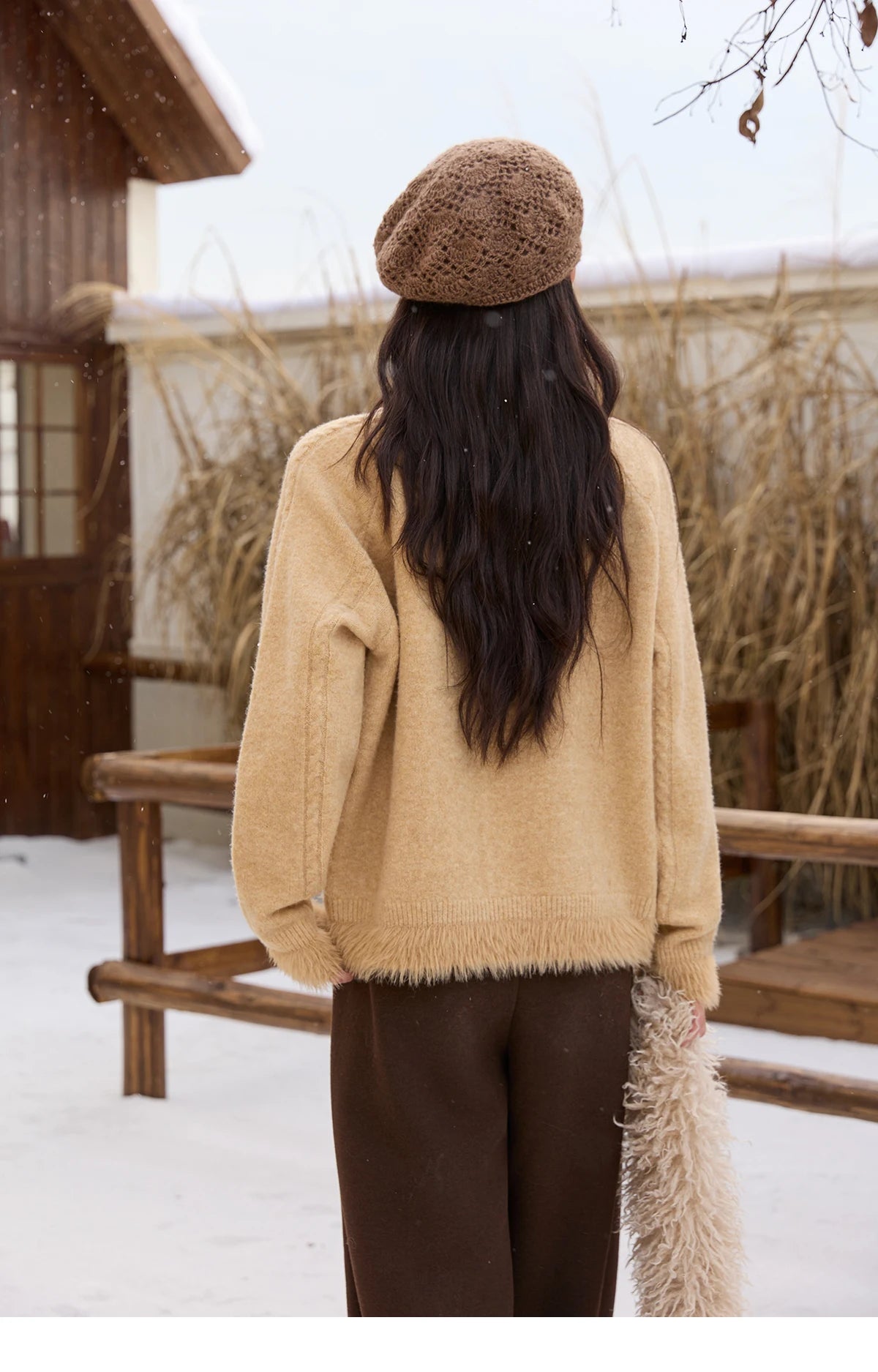Mishow Yellow Cable Plush Hem Stitching Sweater MXE88Z2674