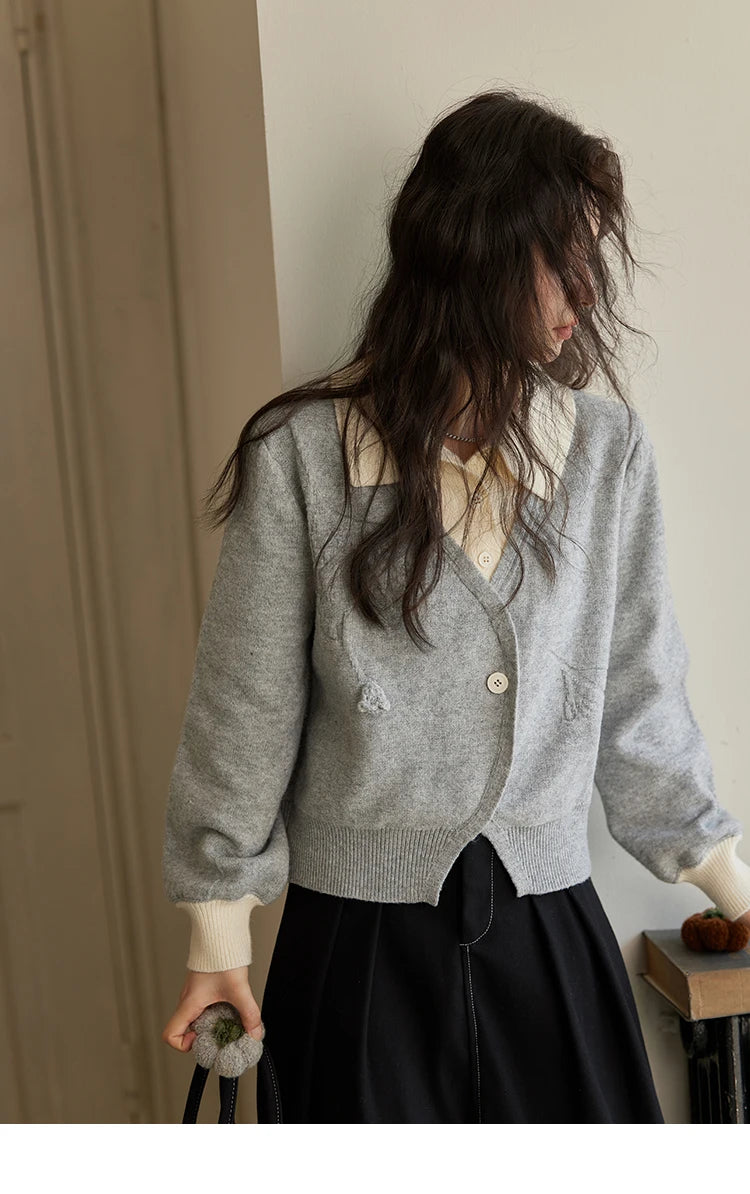 MISHOW Fake Two-piece Sweater Women French Retro Splicing Top MXD46Z0804