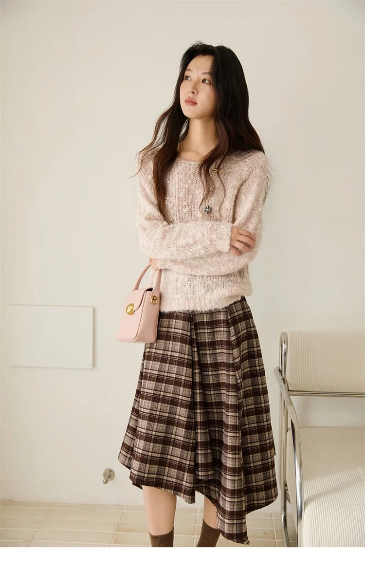 Mishow Scoop Neck Hollow Raglan Sleeve Sweater MXE46Z2565