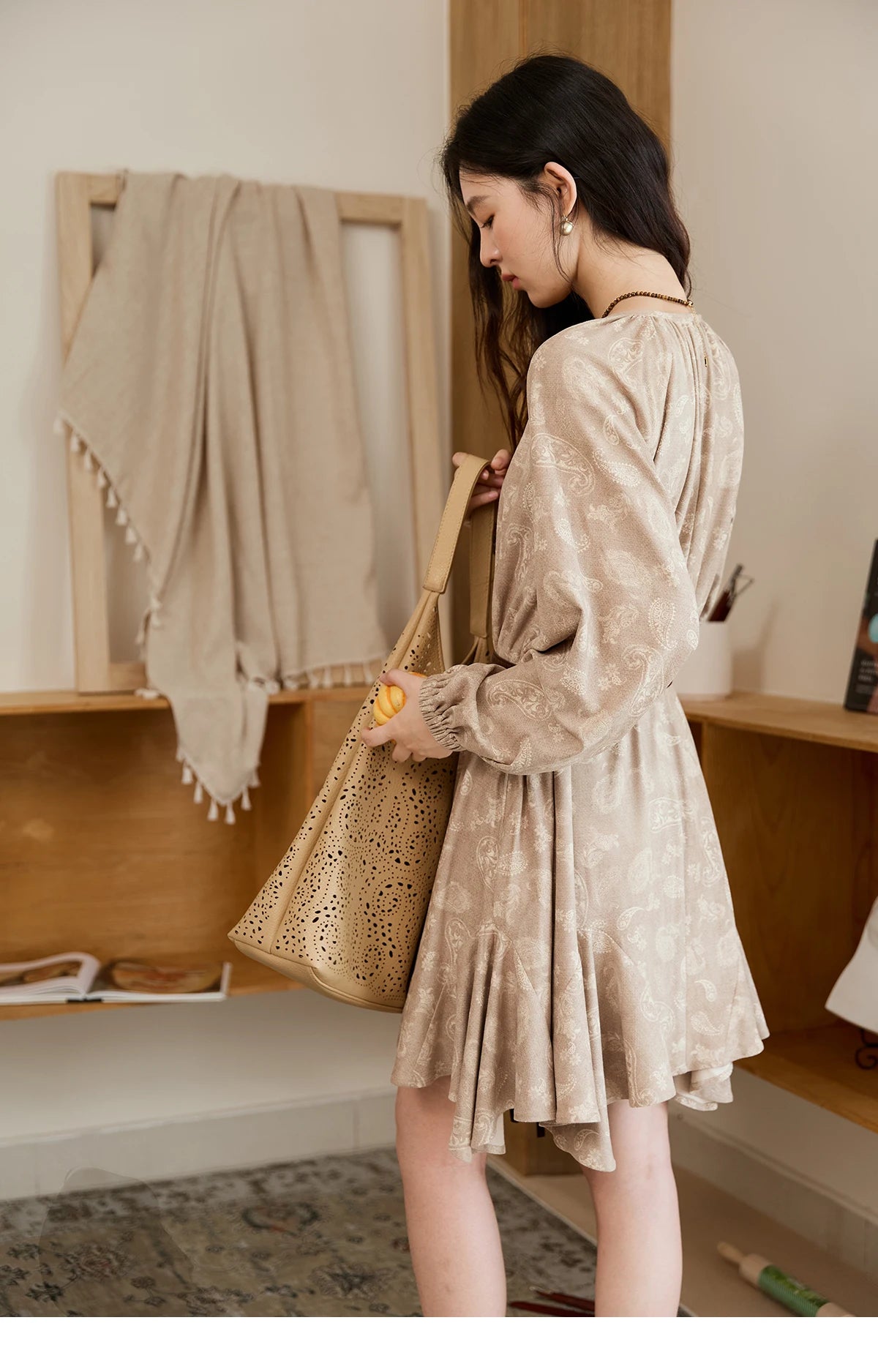 Mishow Cashew Flower Irregular Hem Mid-Length Dress MXE48L2513