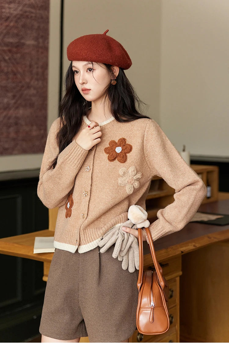 Mishow Flower Pattern Color Clash Metal Button Cardigan MXD56Z0919