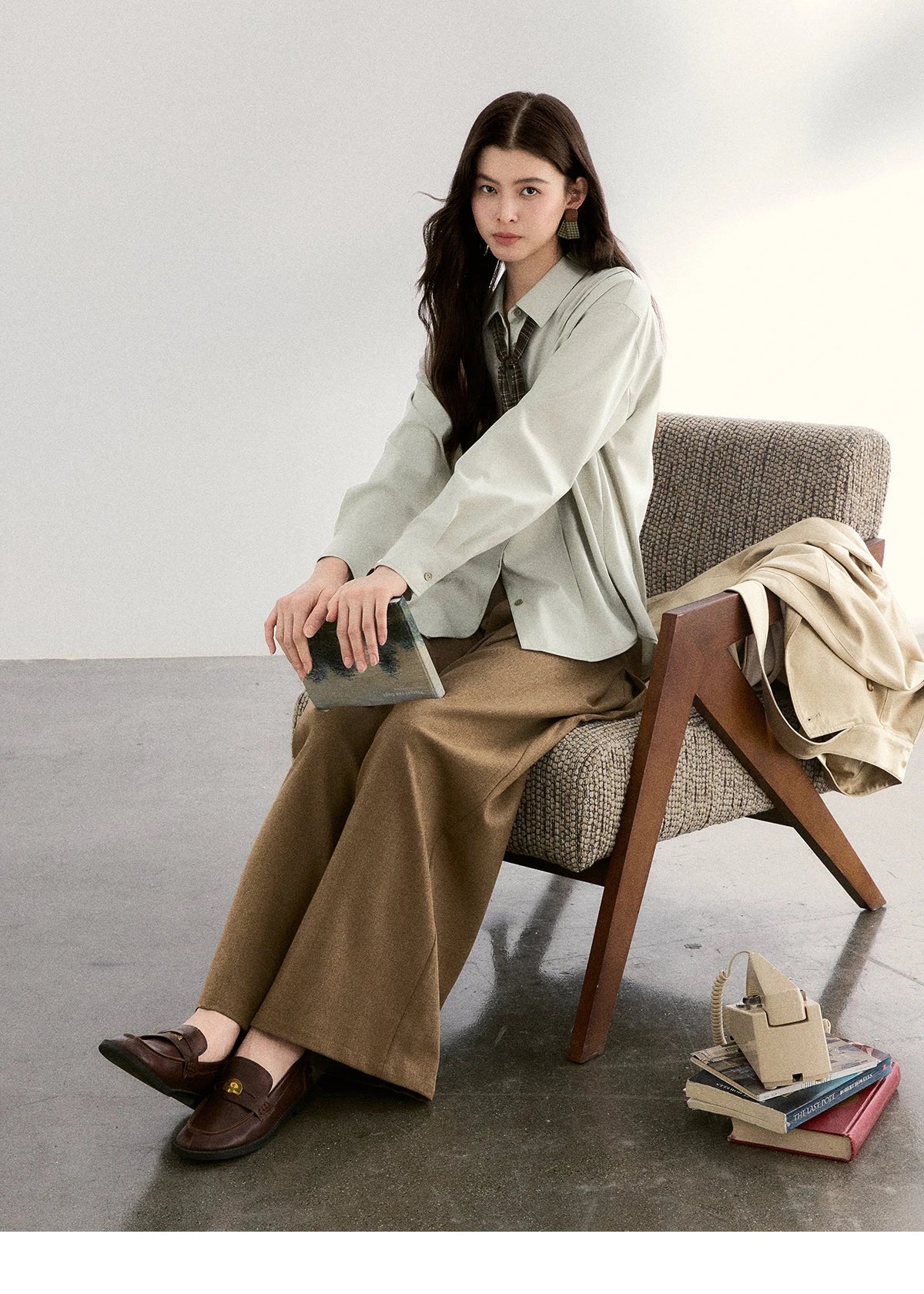 MISHOW Casual Loose Shirt with Plaid Scarf Lapel Top MXF108C0815
