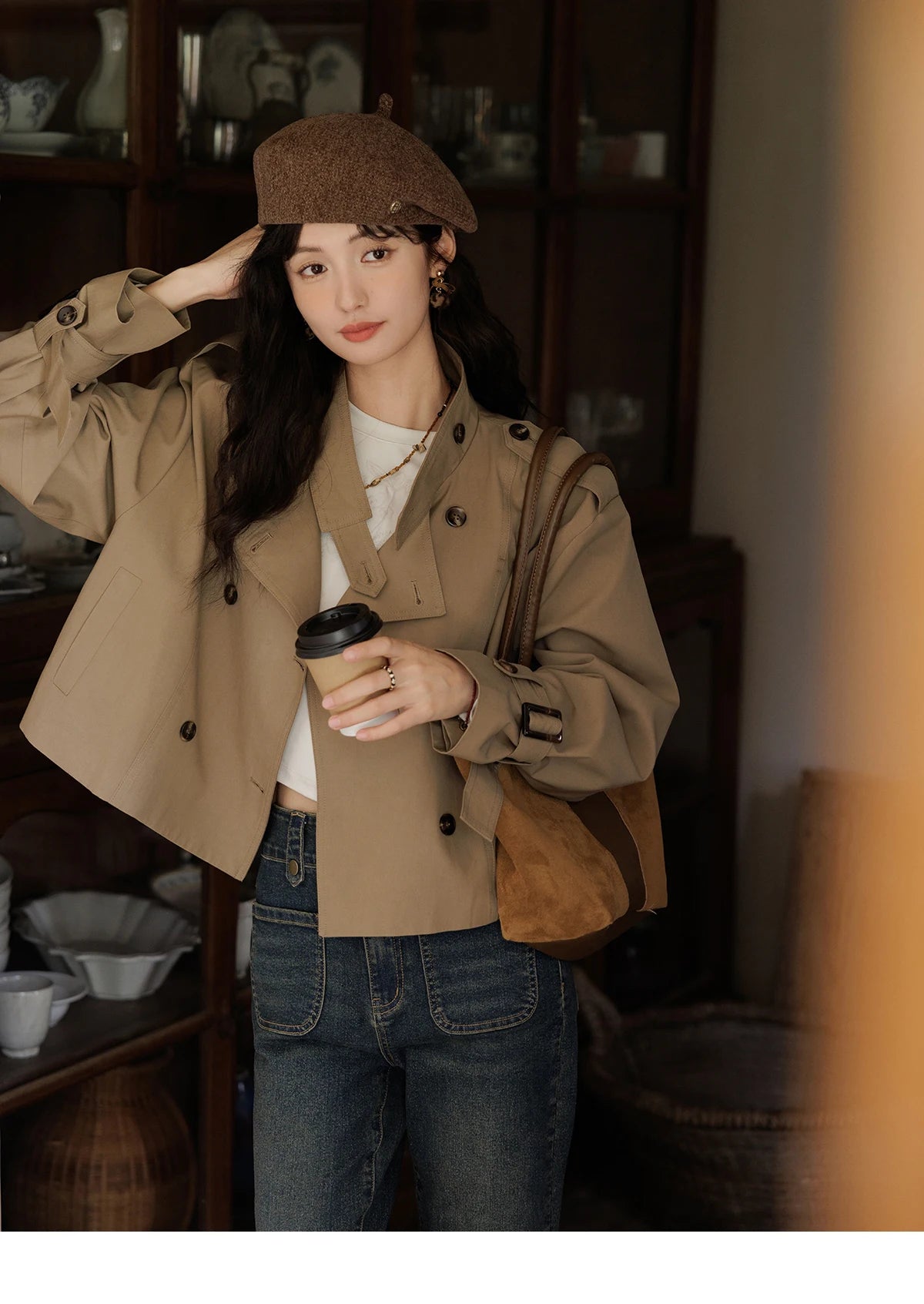 Mishow Short Fragrant Windbreaker Jacket MXD42W0386