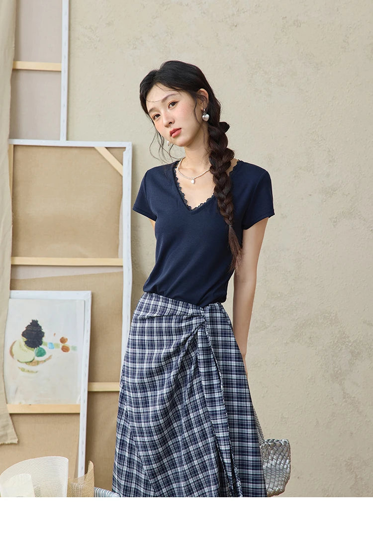 Mishow V-Neck Lace Spliced Office Tee MXE36T0644