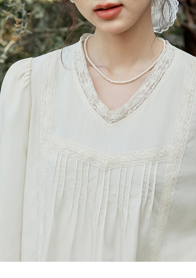 MISHOW Lyocell Blouse Lace V-Neck Puff Sleeve MXE15X1735